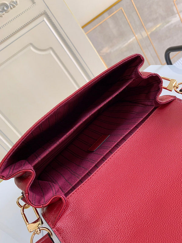 LOV2 Bags - Luxurious Bags 1811