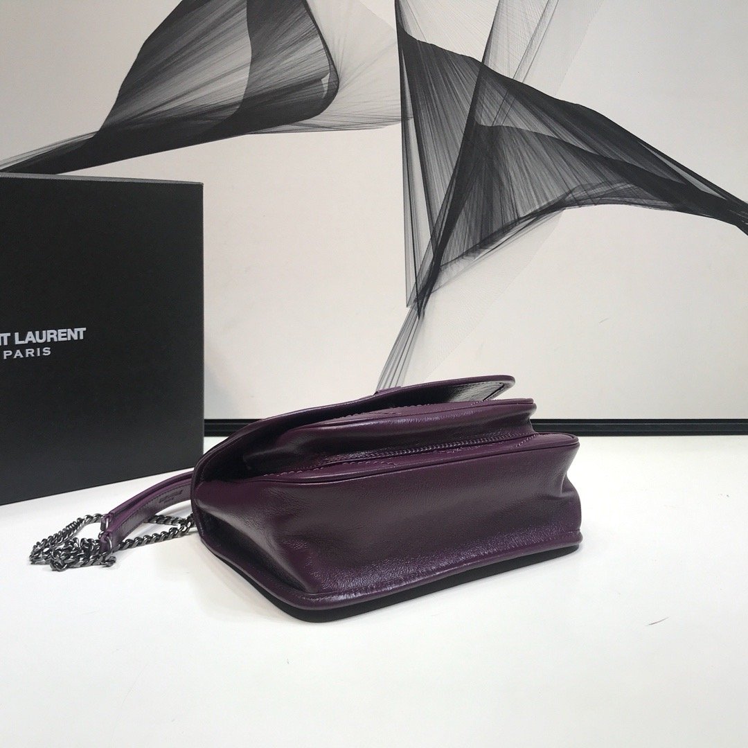 GLAMI Niki Baby Chain Bag In Crinkled Vintage Dark Violet For Women 8.2in/21cm YSL