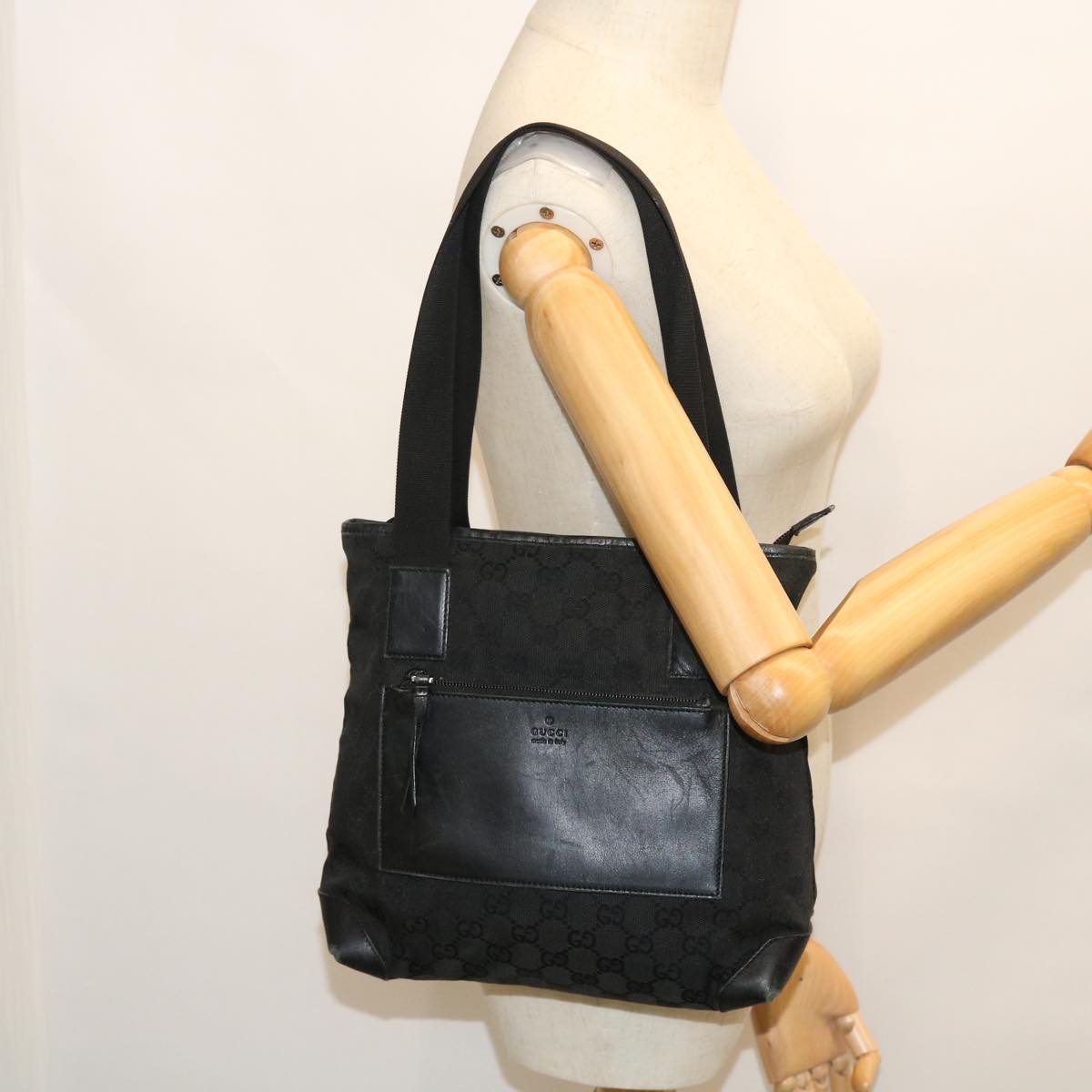 GUCCI GG Canvas Tote Bag Black 28893 ac2126