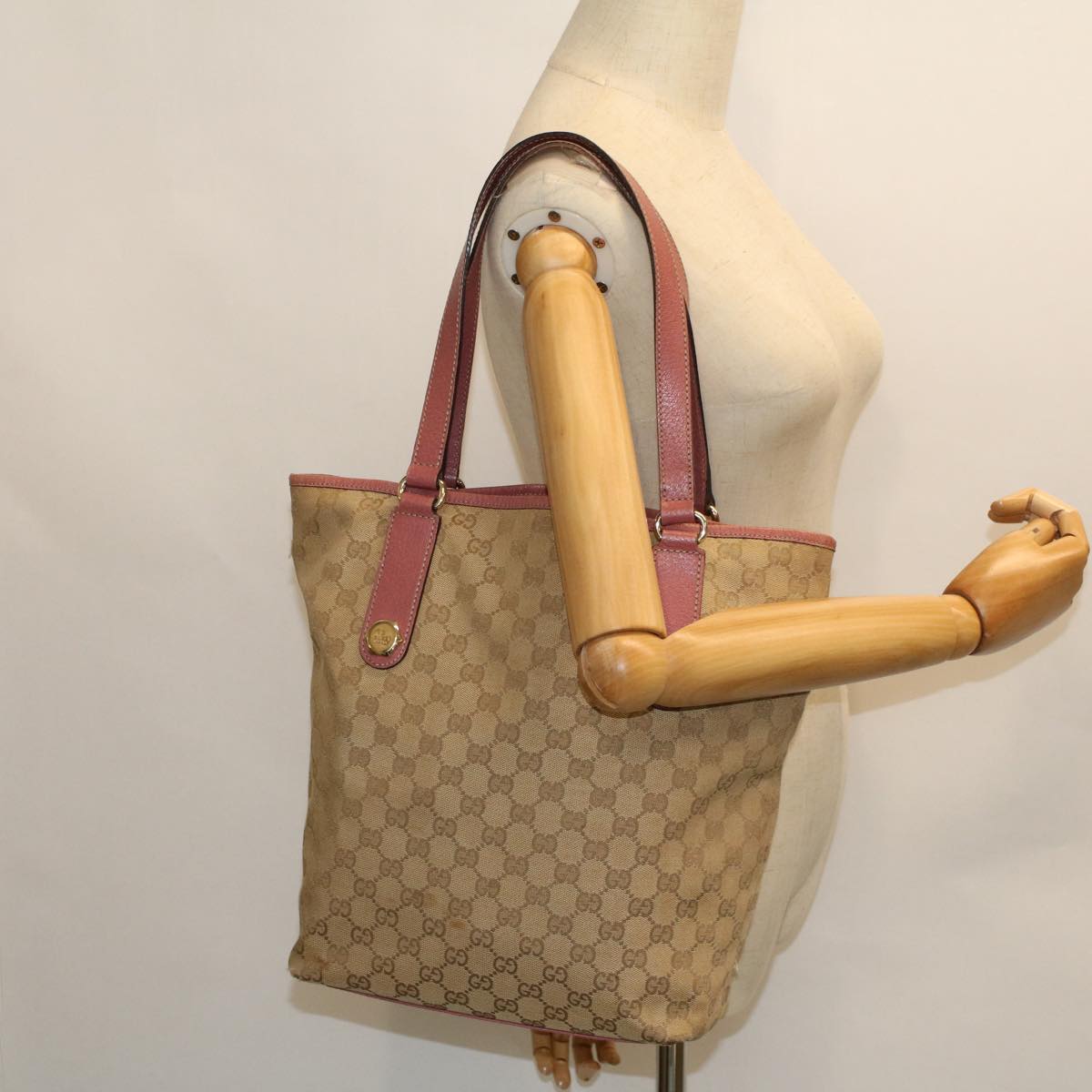 GUCCI GG Canvas Shoulder Bag Canvas Leather Beige Pink ac2175