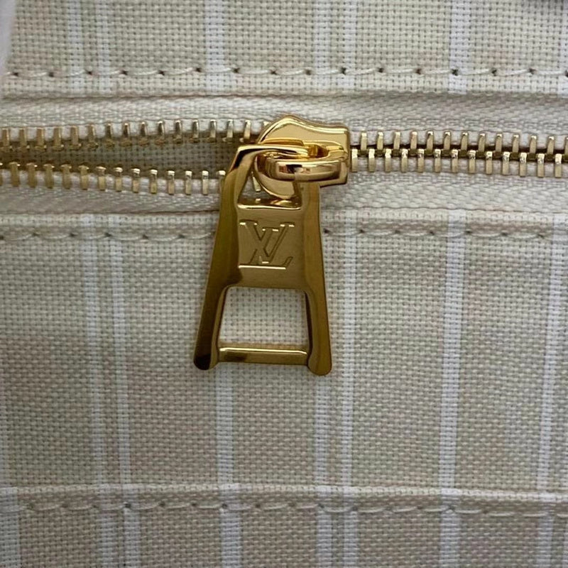 LOV2 Bags - Luxurious Bags 2496