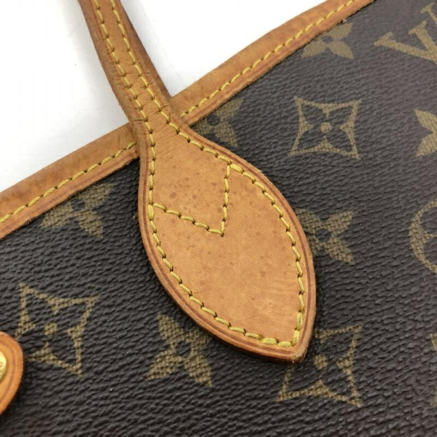 Louis Vuitton Neverfull Pm Tote