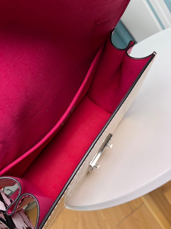 LOV2 Bags - Luxurious Bags 1313