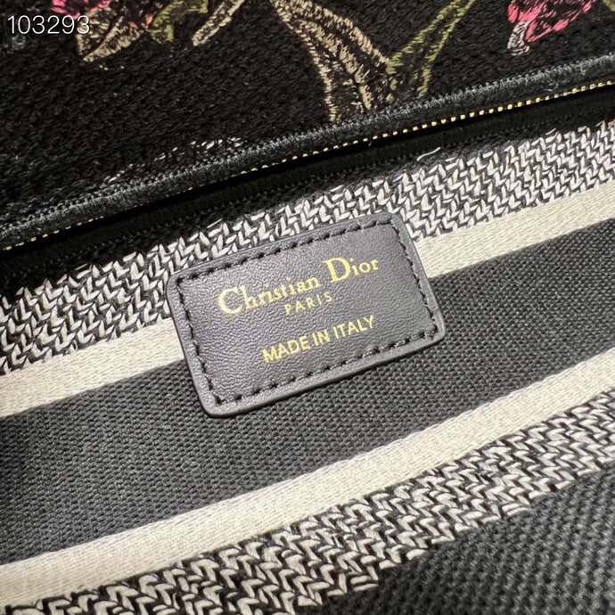 ELE - Dir Bags - 065