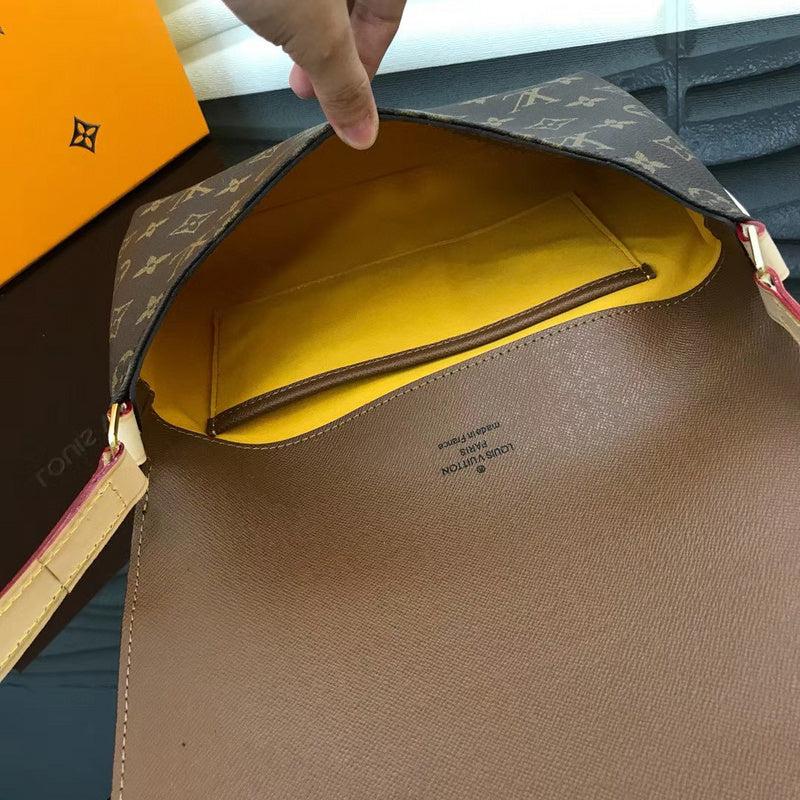 LOV2 Bags - Luxurious Bags 2512