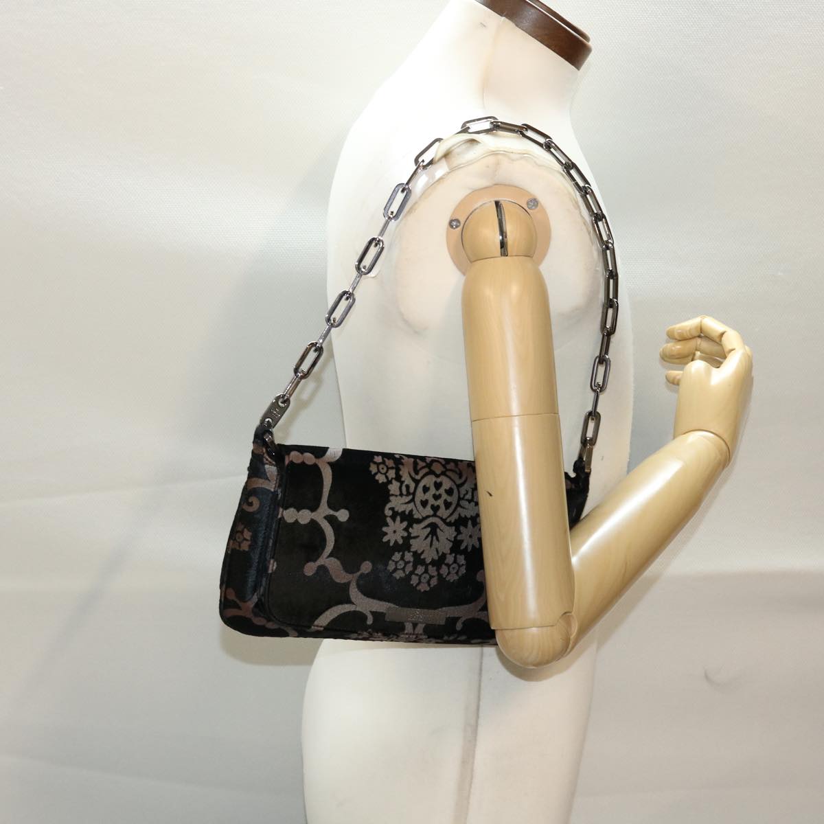 GUCCI Chain Shoulder Bag Velor Black 0013829 am4747