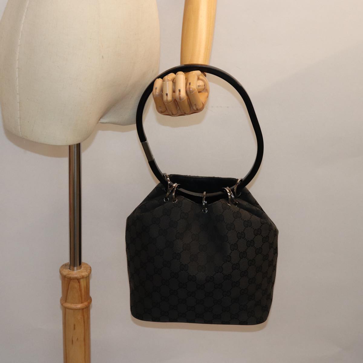 GUCCI GG Canvas Hand Bag Black 001 3750 am6155