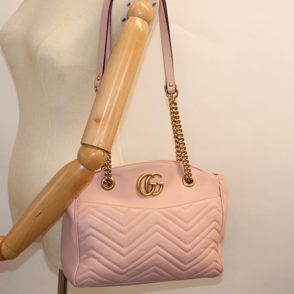 GUCCI GG Marmont Chain Shoulder Bag Pink 443501 am6172