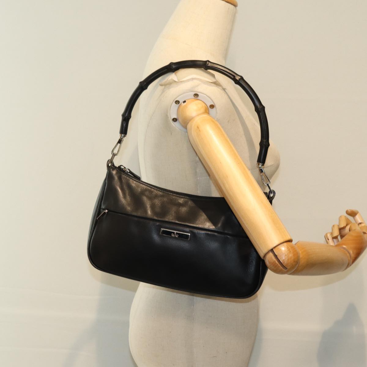 GUCCI Bamboo Shoulder Bag Leather Black 001 3865 am6186