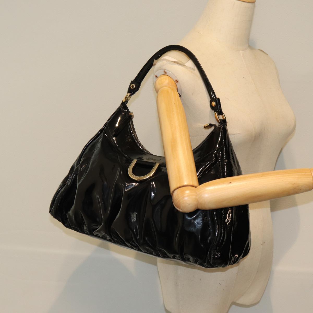 GUCCI Abbey Hand Bag Enamel Black 189833 am6439