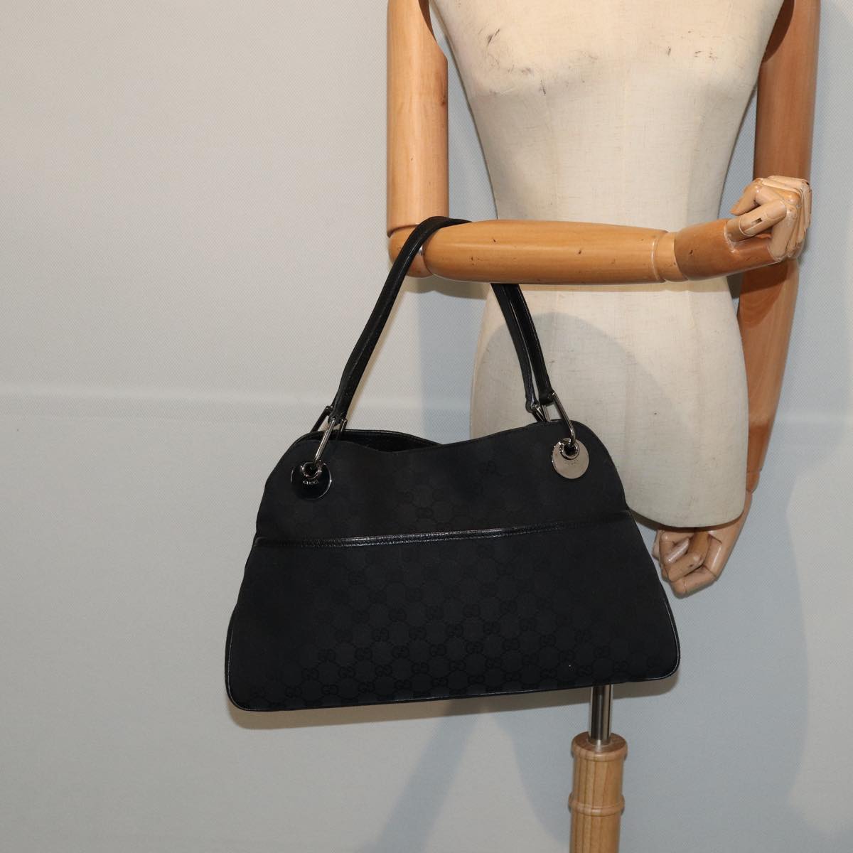 GUCCI GG Canvas Tote Bag Black 121023 am6619