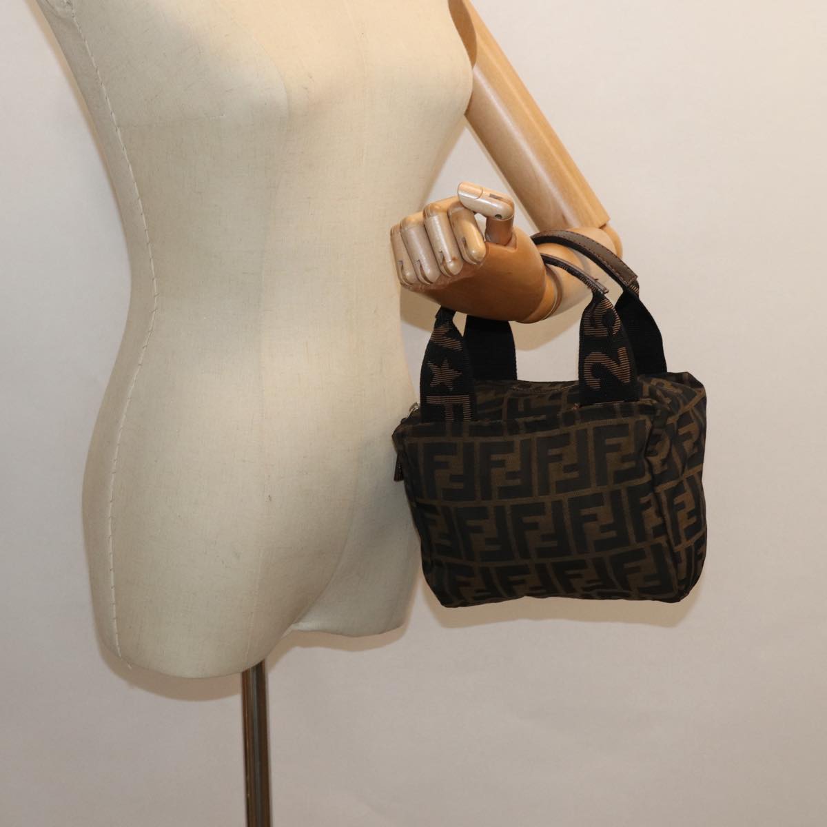FENDI Zucca Canvas Hand Bag Brown Black Silver am6735