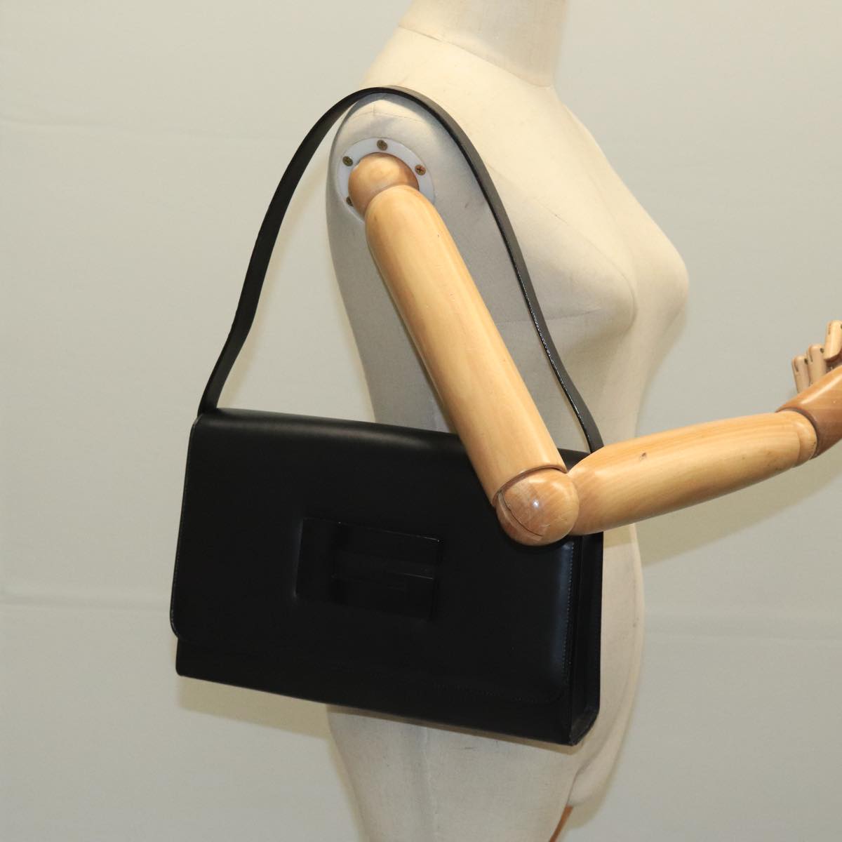 GUCCI Shoulder Bag Leather Black am7127