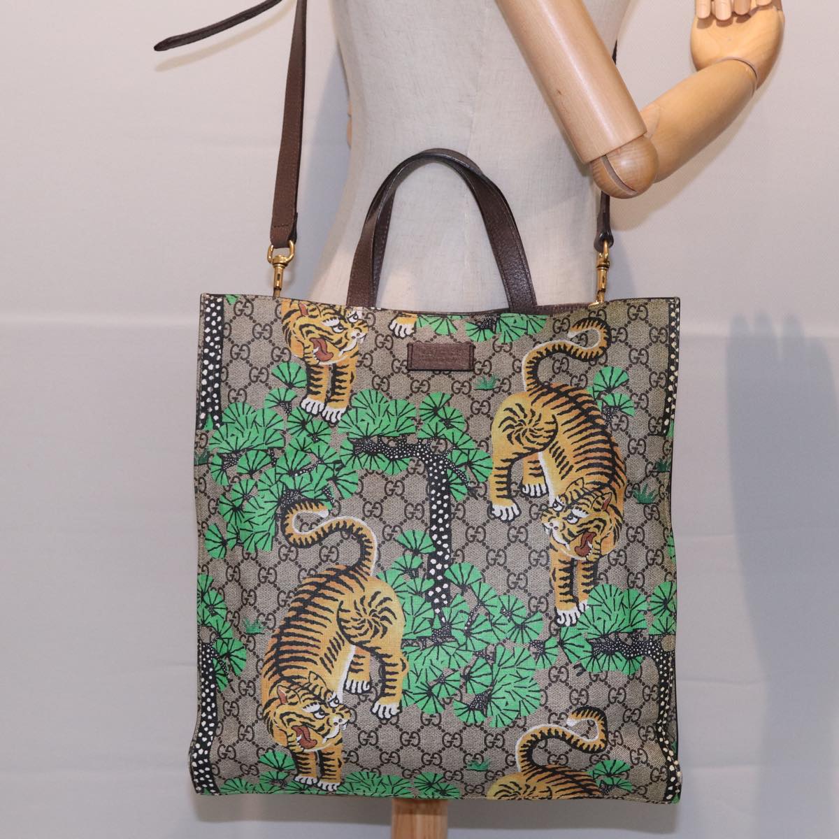 GUCCI GG Canvas Bengal Tiger Tote Bag PVC 2way Beige Green yellow ar12133A