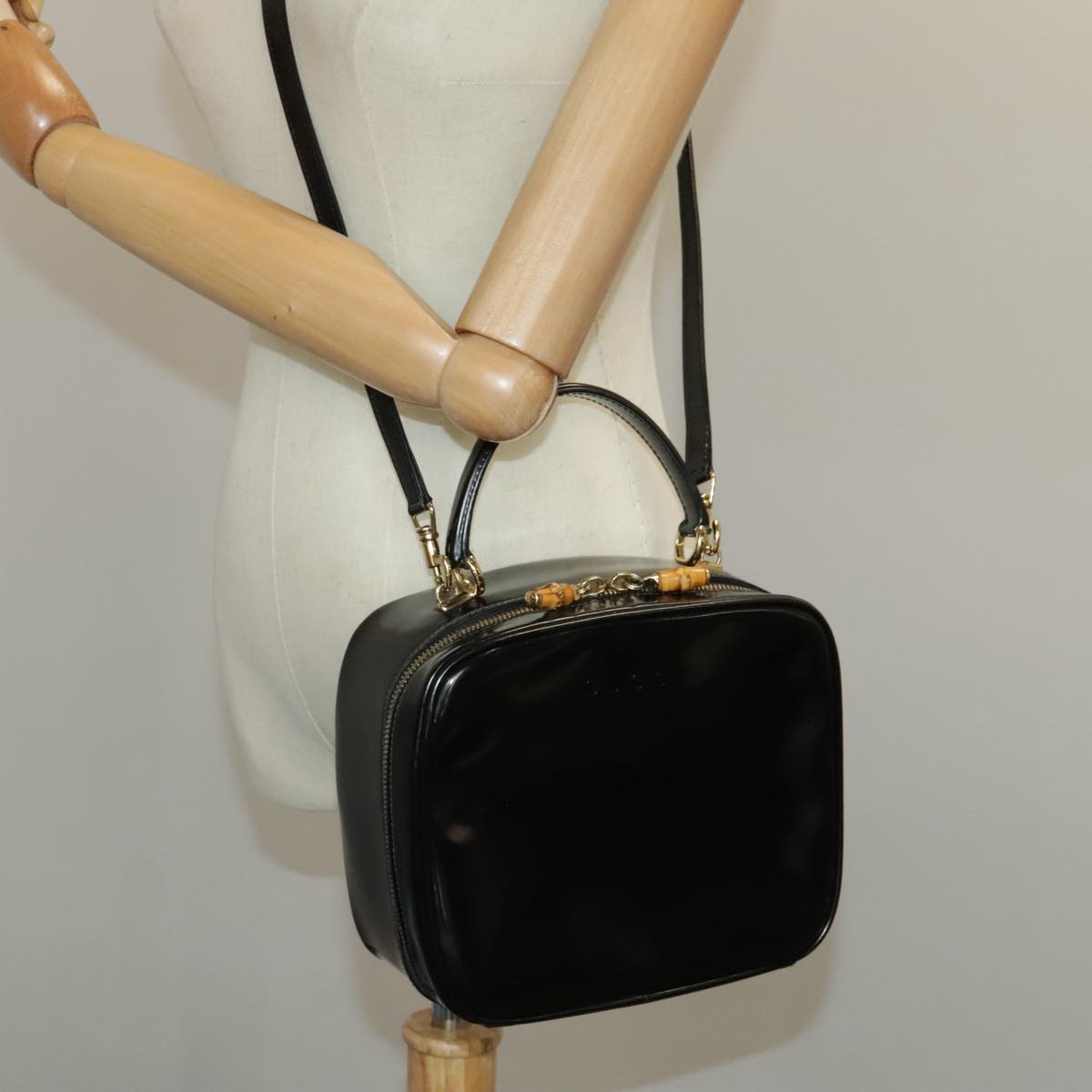 GUCCI Bamboo Vanity Hand Bag Patent 2way Black 000 3270 0323 ar12726