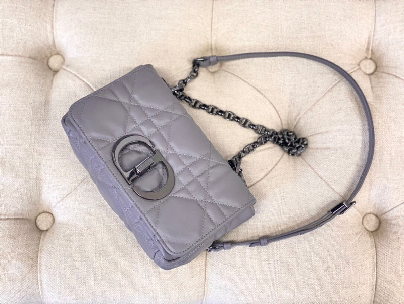 ELE - Dir Bags - 1170