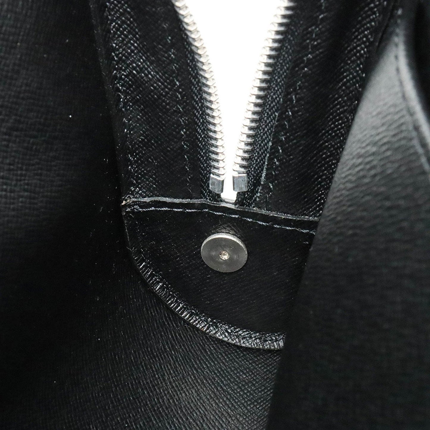 Louis Vuitton Baikal Leather Clutch Bag ()