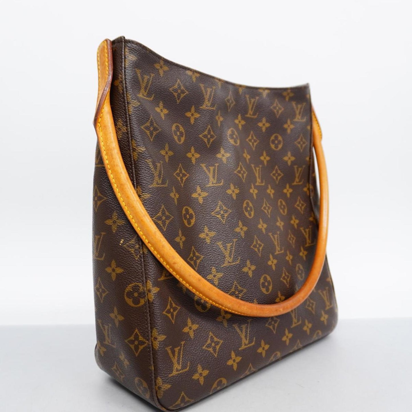 Louis Vuitton Looping Gm Canvas Shoulder Bag ()