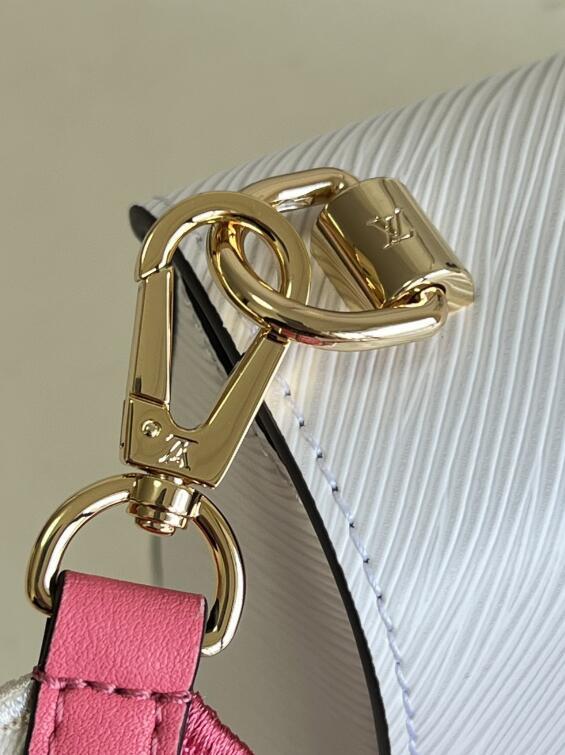 SAMC - LOV Bags - 1594