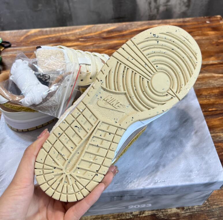 SAMC - NKE Shoes - 633