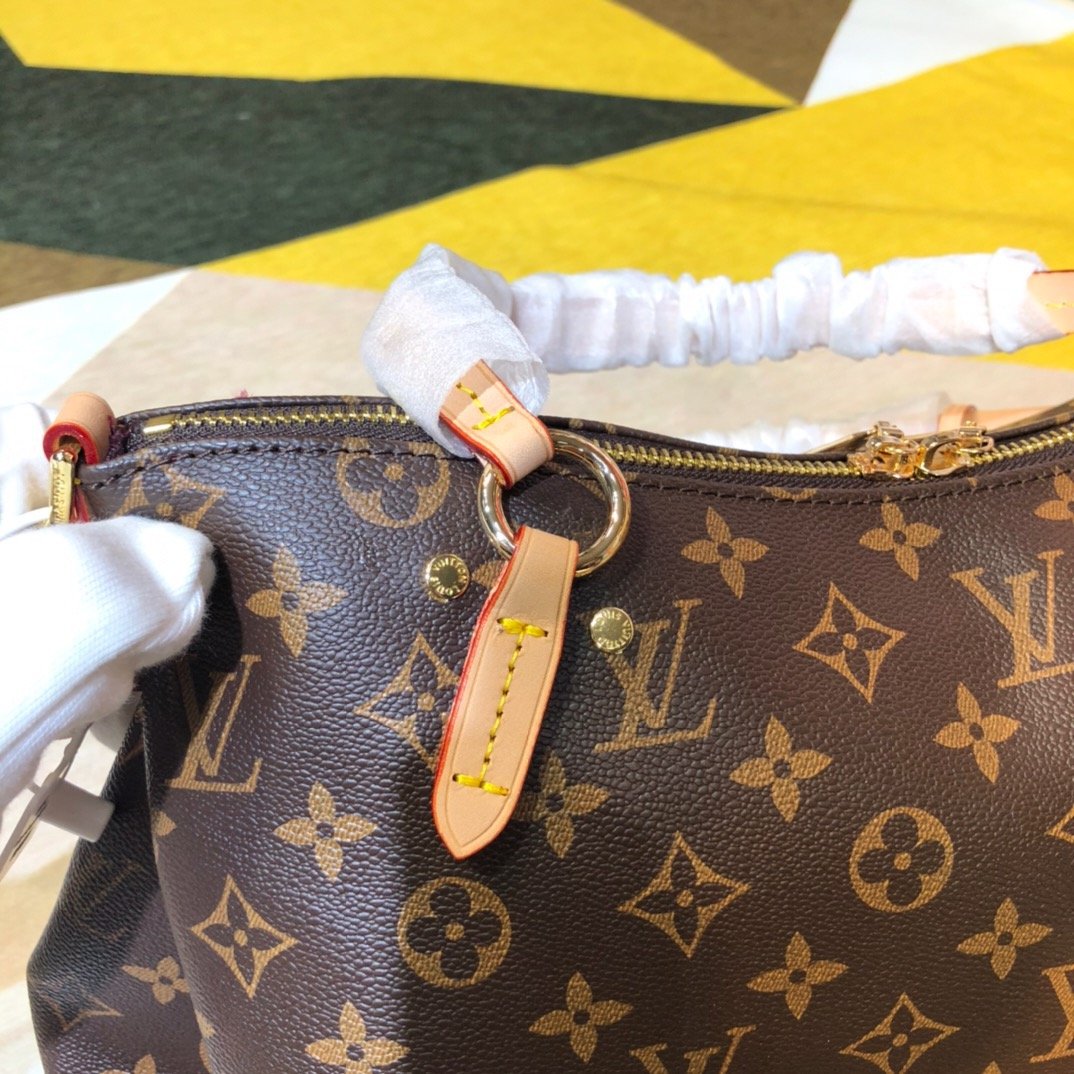 EN - New Arrival Bags LUV 246