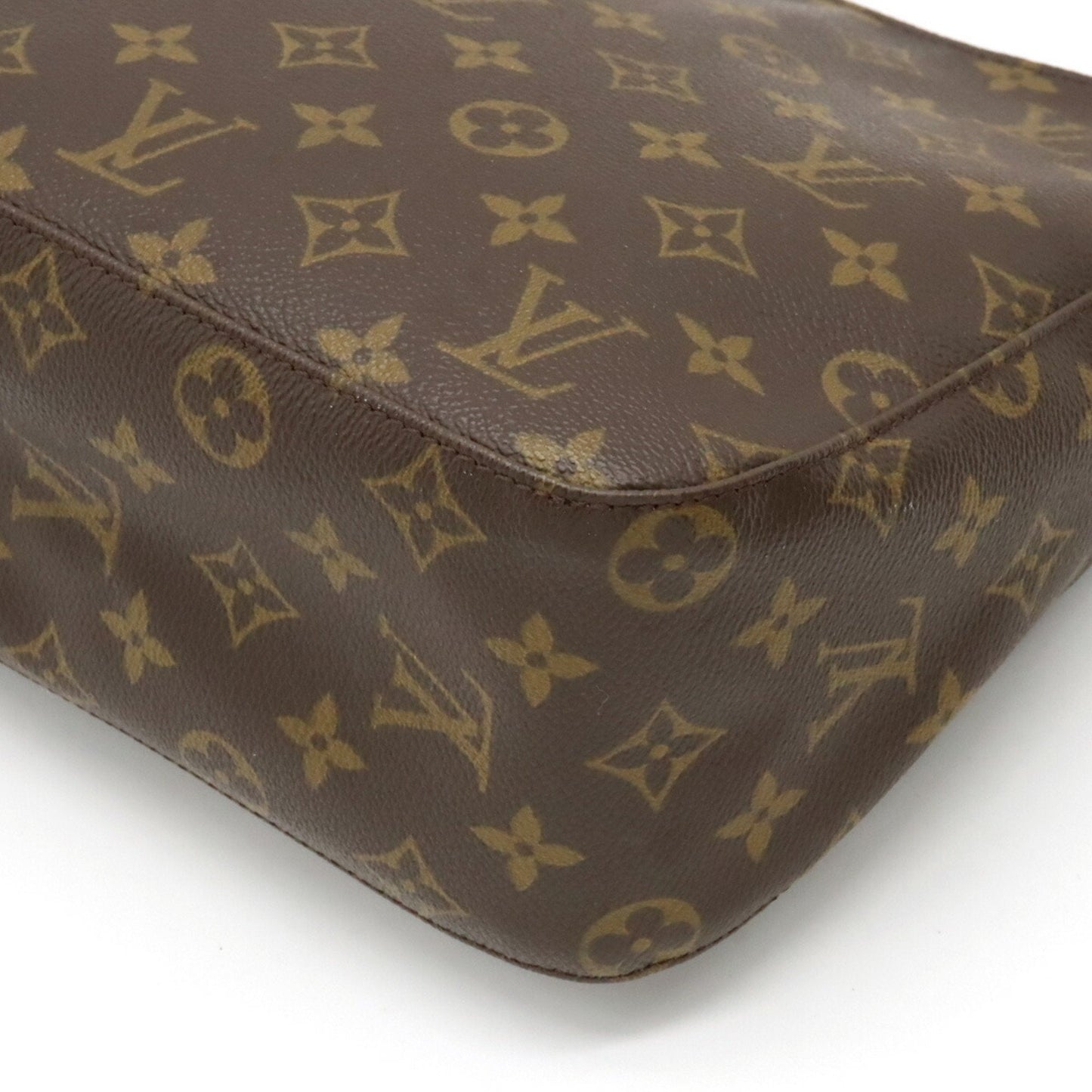 Louis Vuitton Looping Mm Canvas Shoulder Bag ()