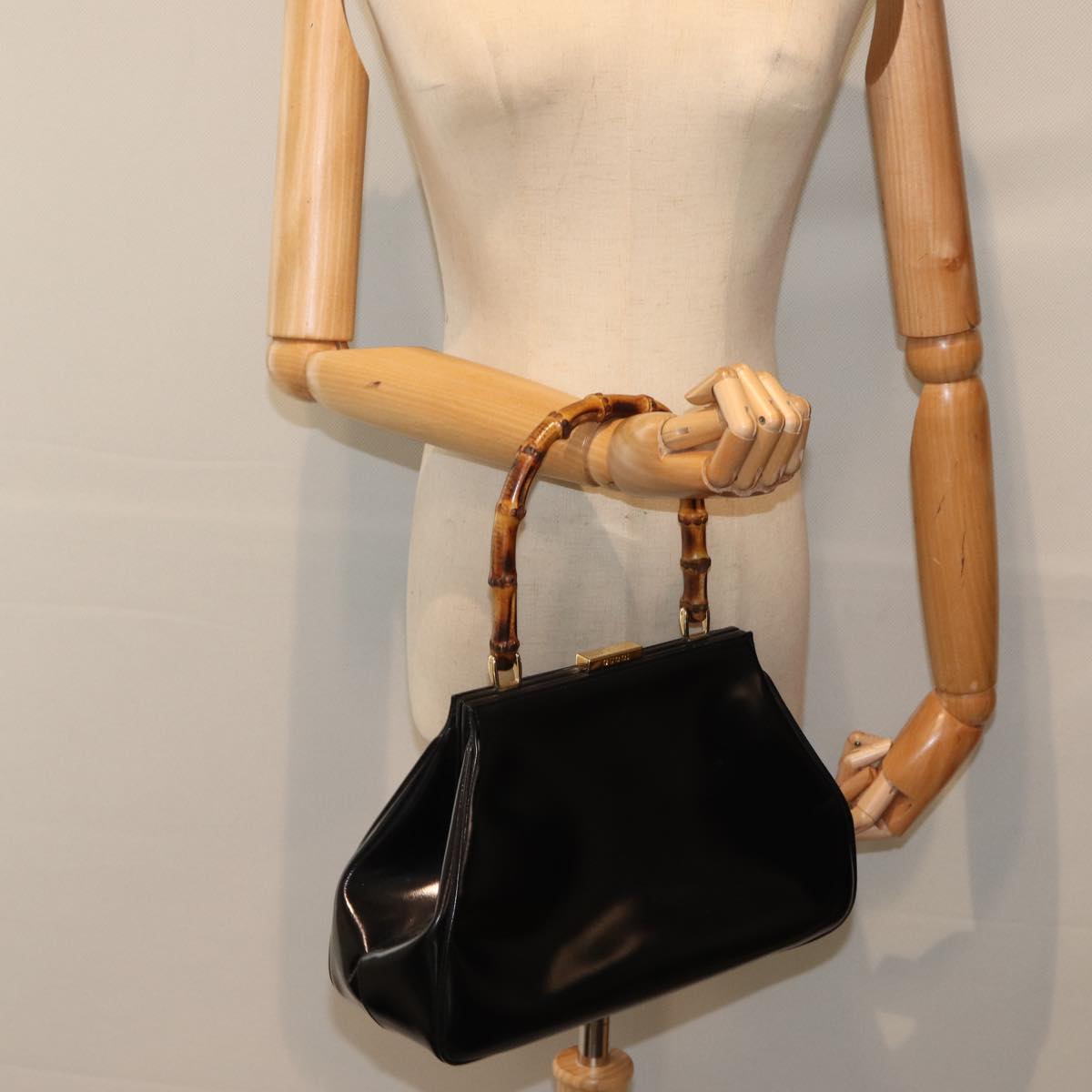 GUCCI Bamboo Hand Bag Patent Leather Black Gold 000 781 0296 bs17044