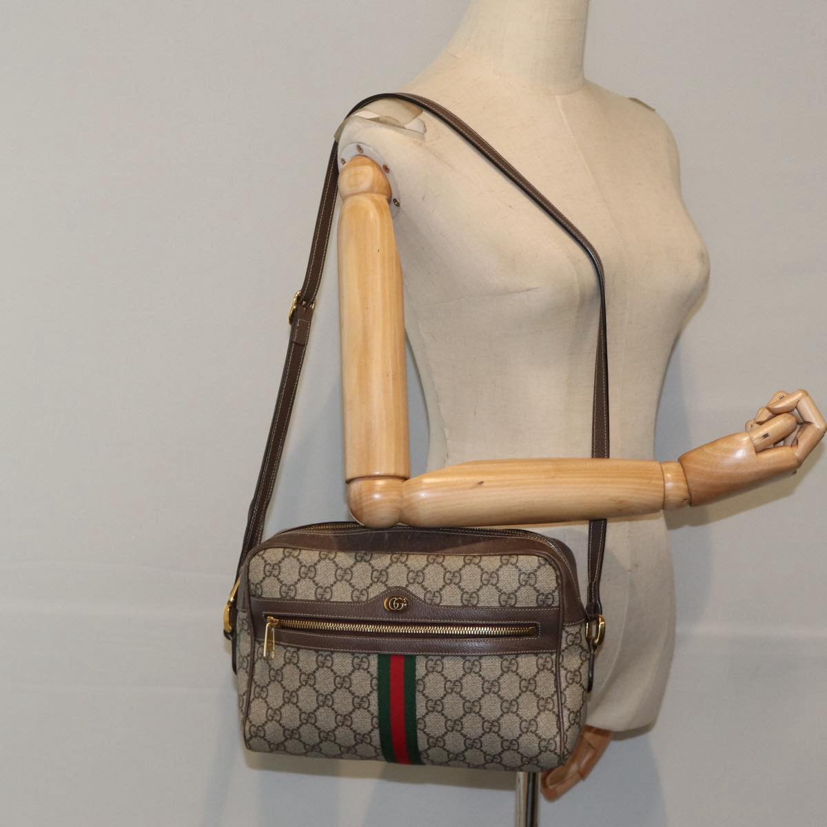 GUCCI GG Supreme Web Sherry Line Shoulder Bag PVC Beige Red 517080 bs17608