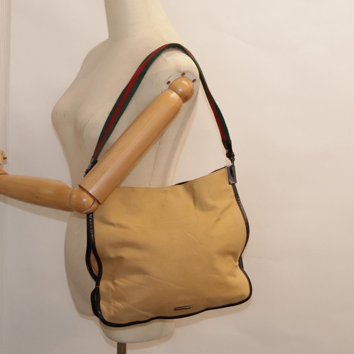 GUCCI Web Sherry Line Shoulder Bag Canvas Beige Green Red bs18112