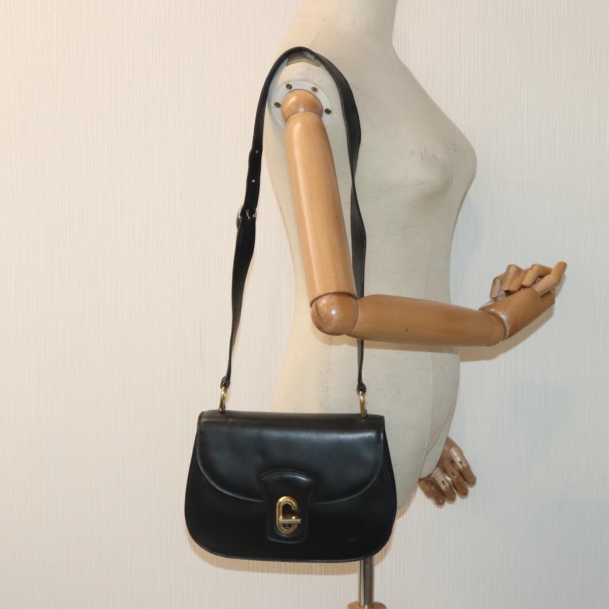 GUCCI Shoulder Bag Leather Black bs18161