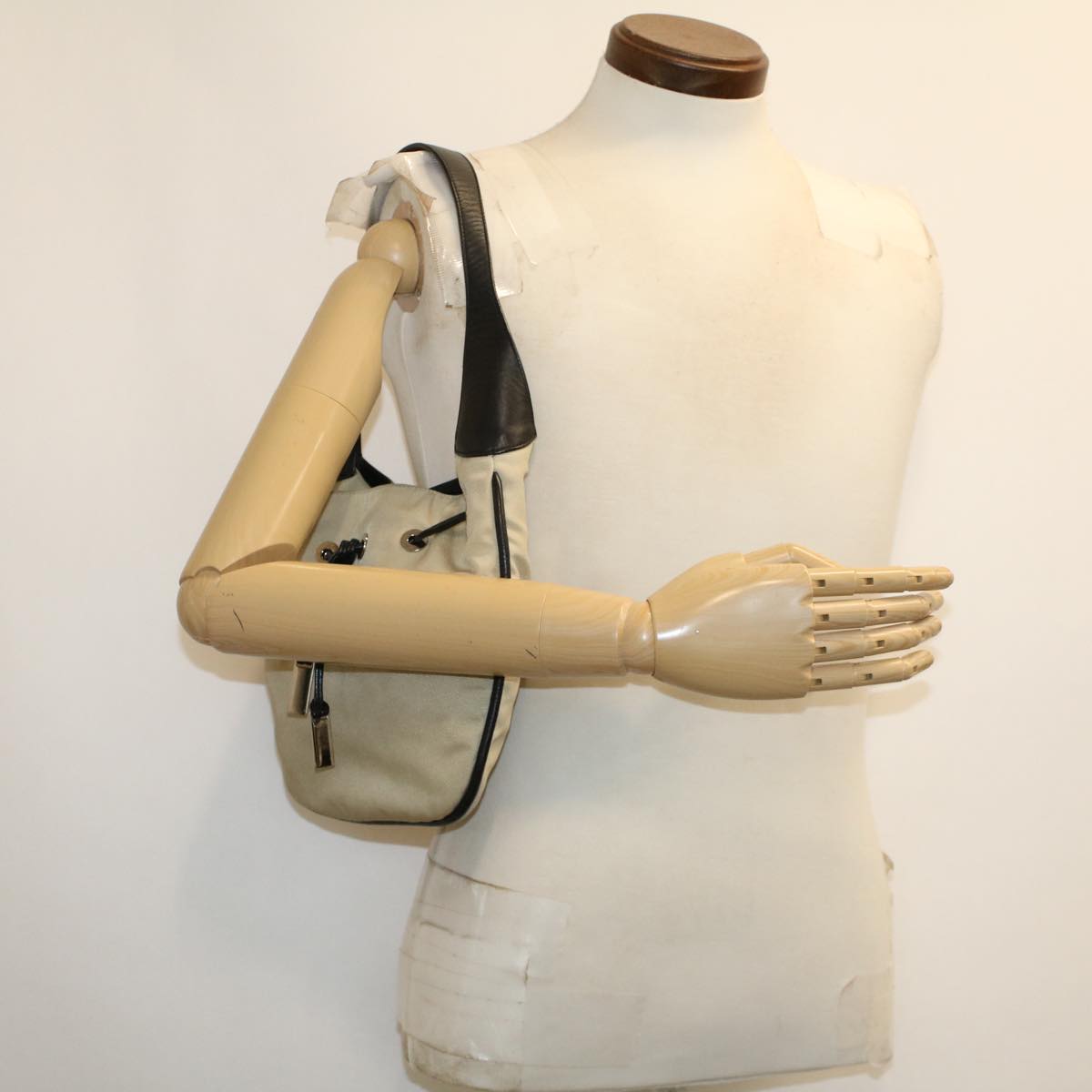 GUCCI Shoulder Bag Nylon Beige bs5213