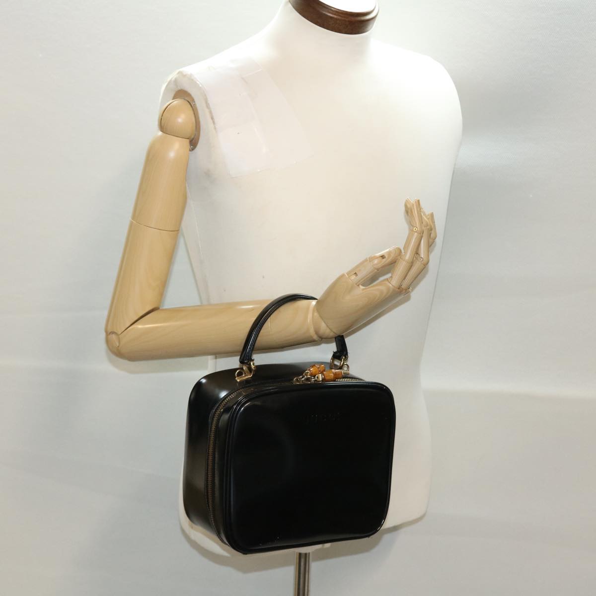 GUCCI Hand Bag Patent leather Black 000-3270-032 bs5406