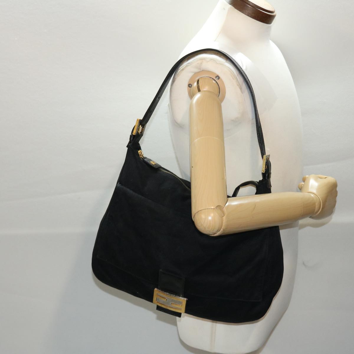 FENDI Mamma Baguette Shoulder Bag Nylon Black bs6935