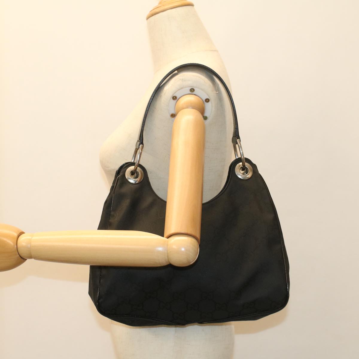 GUCCI GG Canvas Shoulder Bag Nylon Leather Black bs8394