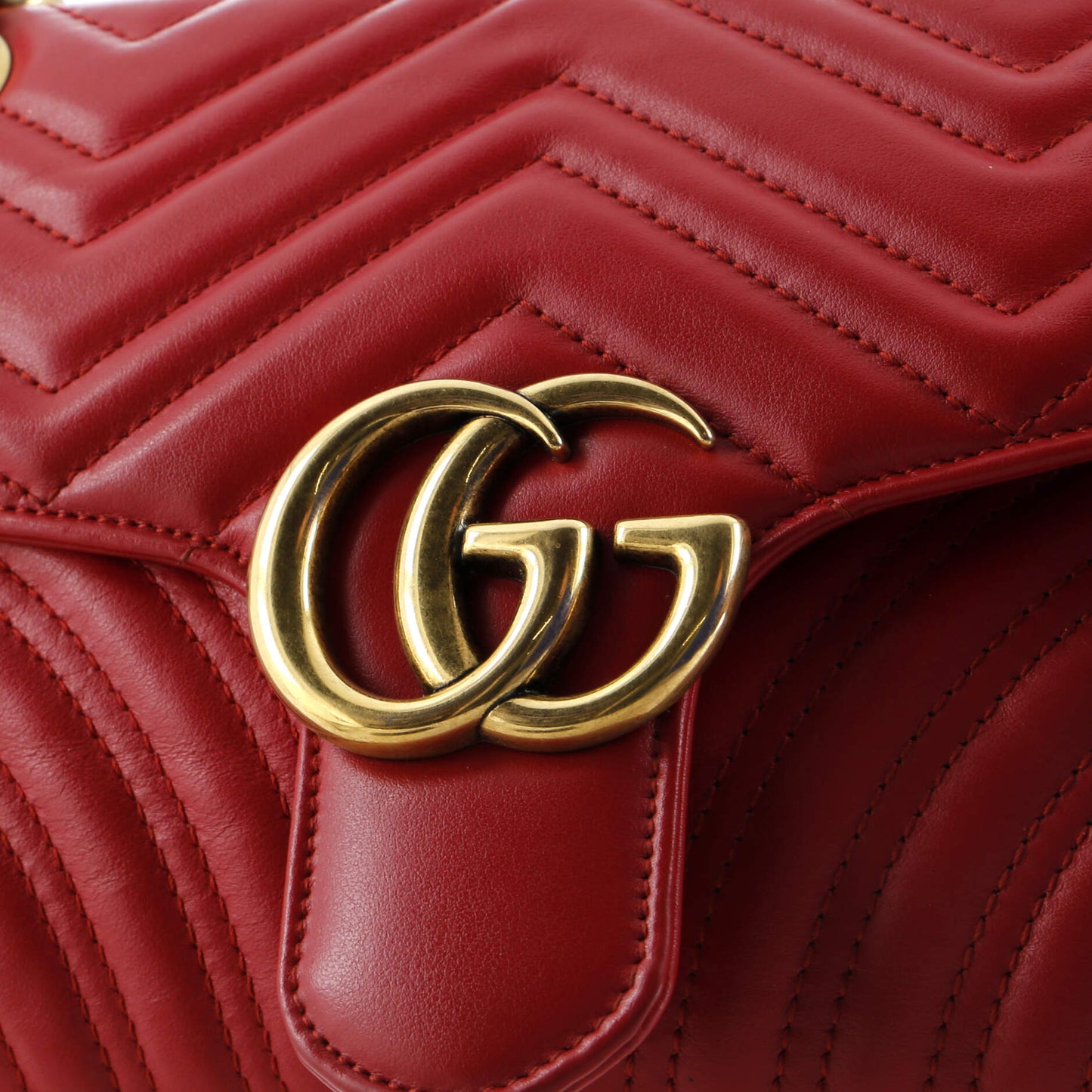 GG Marmont Flap Bag Matelasse Leather Small