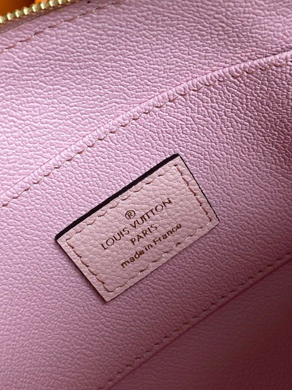 LOV2 Bags - Luxurious Bags 1577