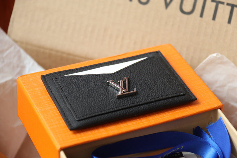 LOV2 Bags - Luxurious Bags 1512