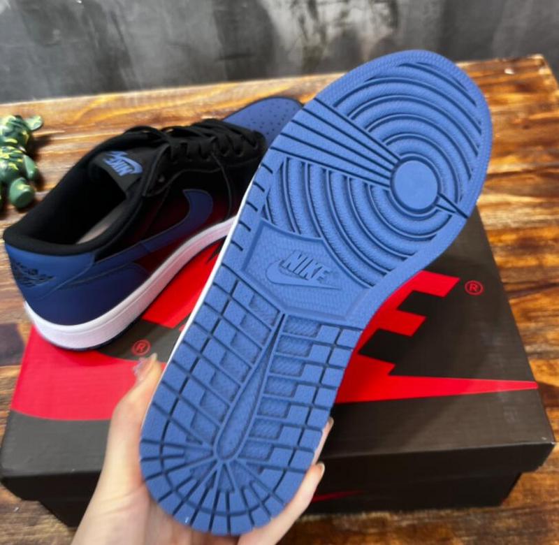 SAMC - NKE Shoes - 913