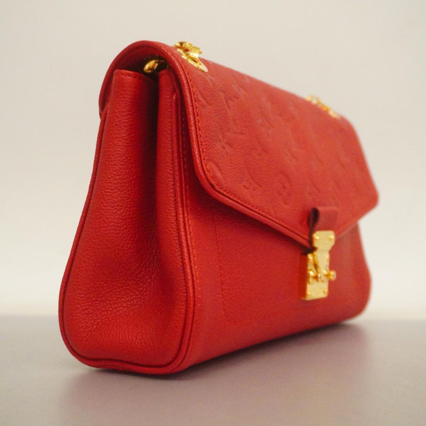 Louis Vuitton Saint Germain Leather Shoulder Bag ()