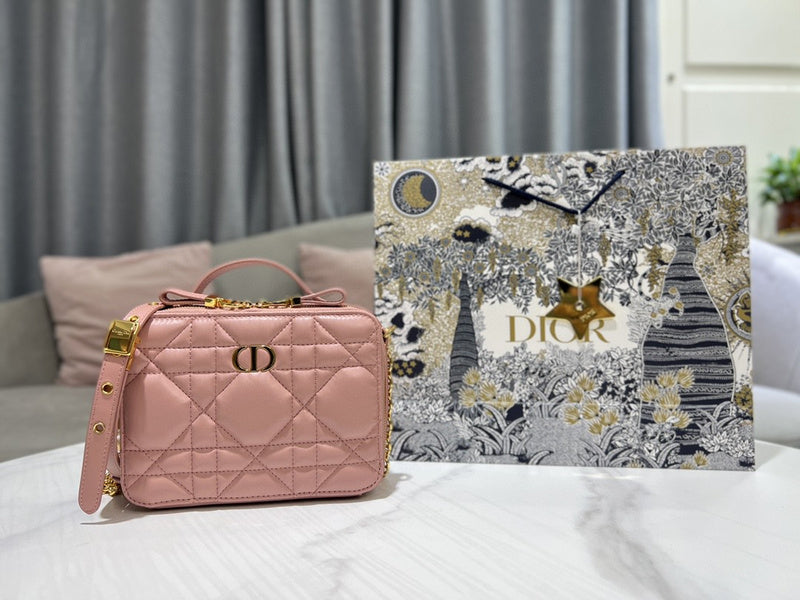 Glami Fashion - DIR Bags - 2030