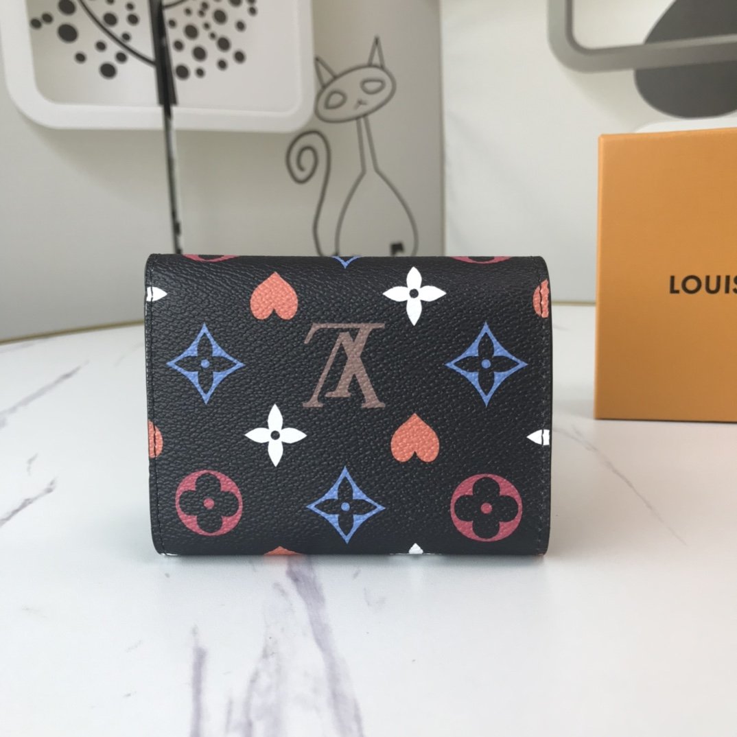 EN - New Arrival Wallet LUV 028