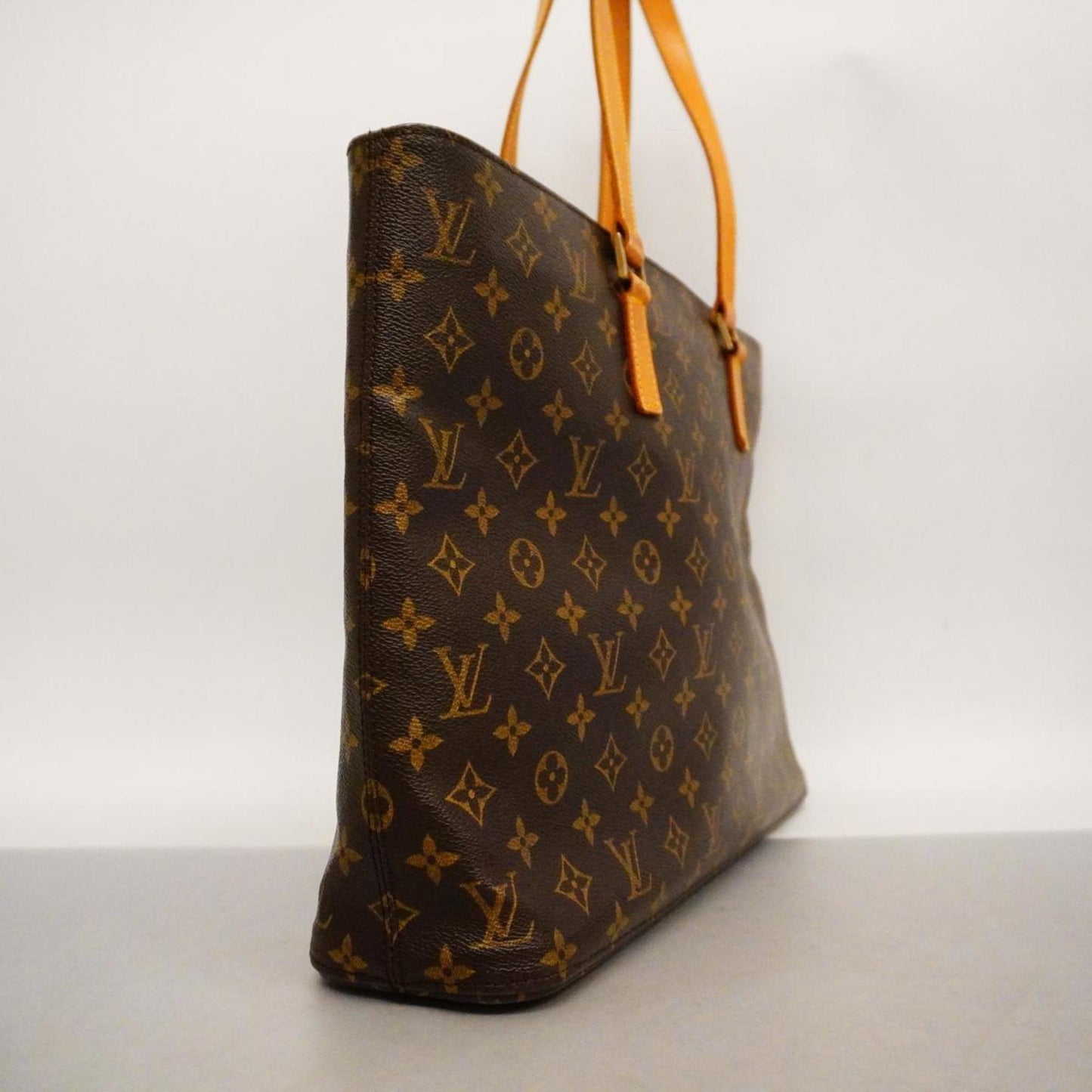 Louis Vuitton Luco Canvas Tote Bag ()
