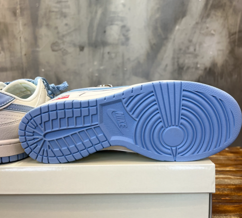 SAMC - NKE Shoes - 025