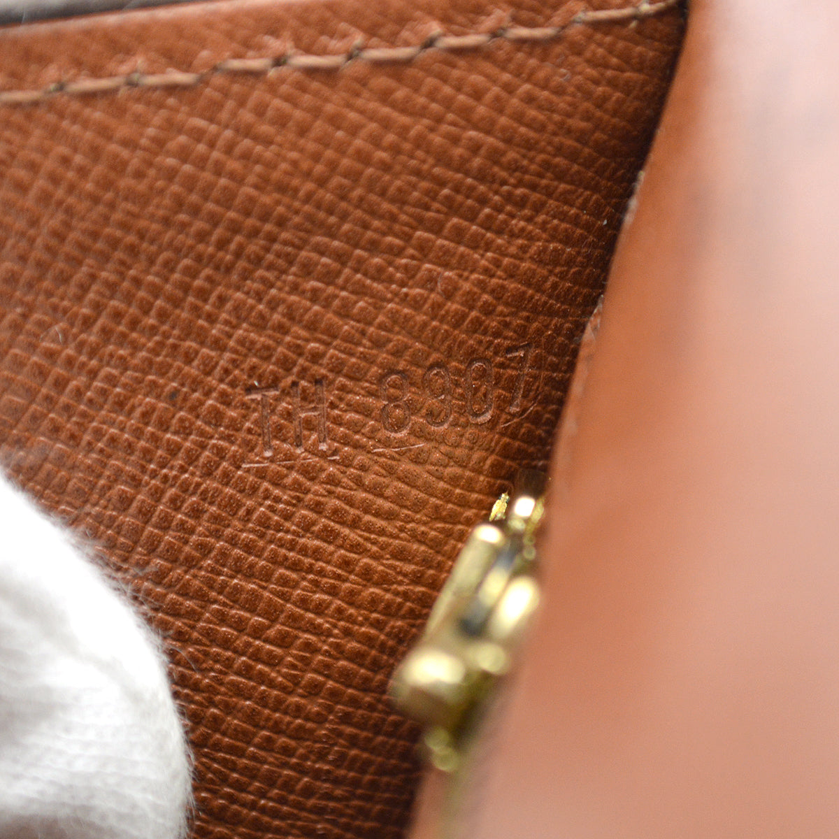 Louis Vuitton Monogram Pochette Damme PM Clutch Handbag M51812