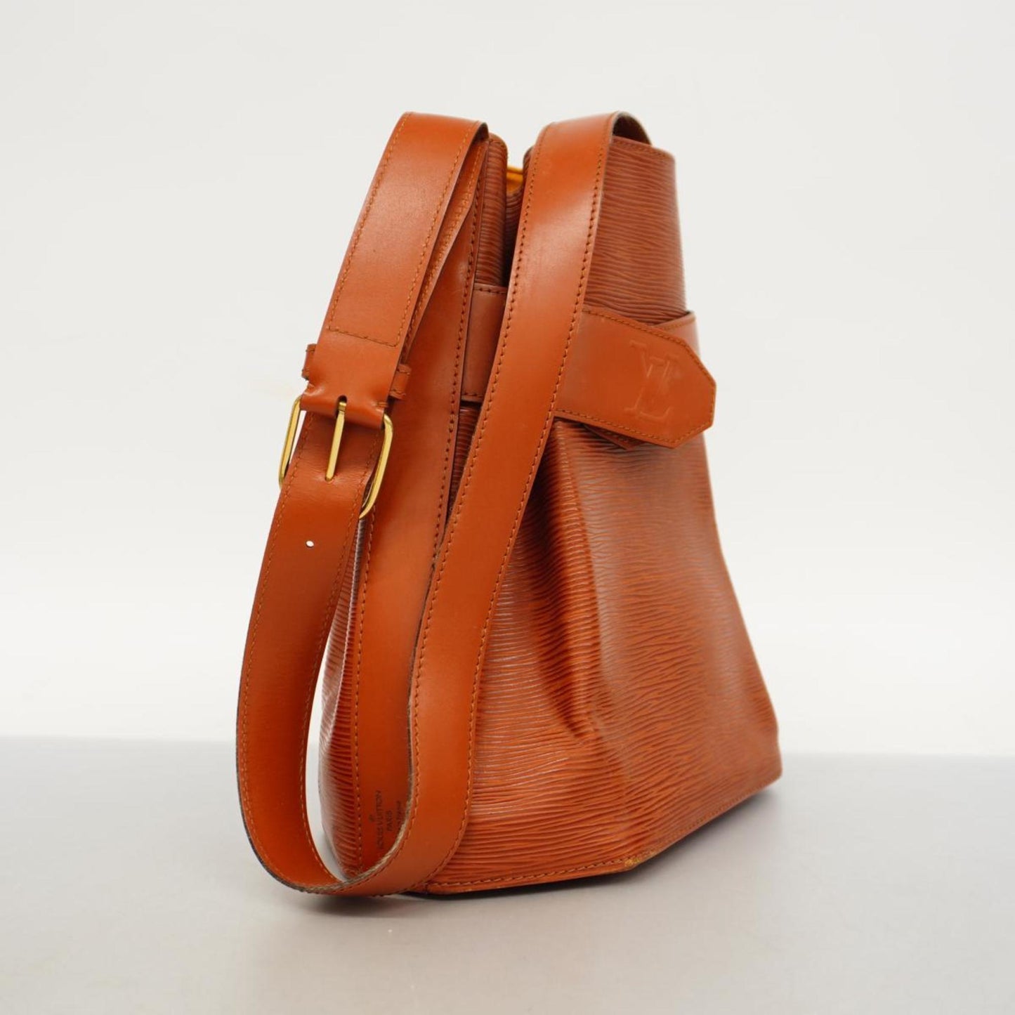 Louis Vuitton Sac D'épaule Leather Shopper Bag ()