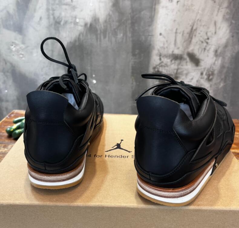 SAMC - NKE Shoes - 891