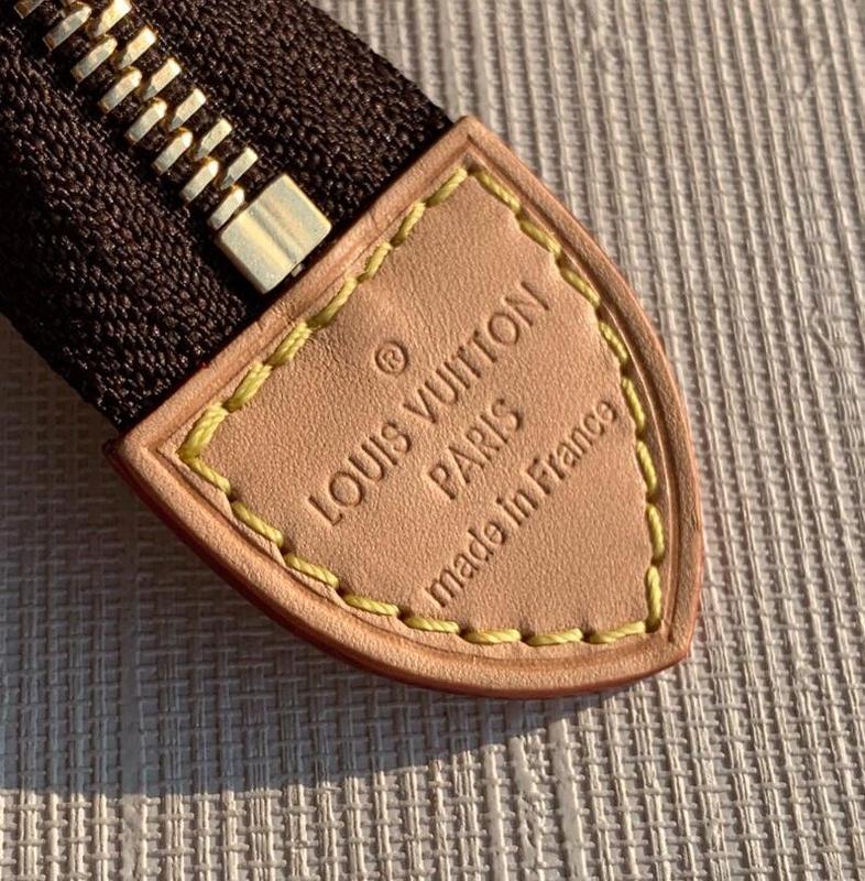 SAMC - LOV Bags - 2571