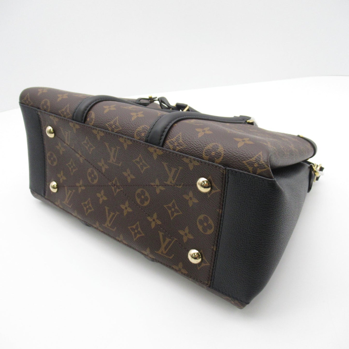 Louis Vuitton Louis Vuitton NV MM 2w Shoulder Bag PVC Coated Canvas Monogram Brown M44817