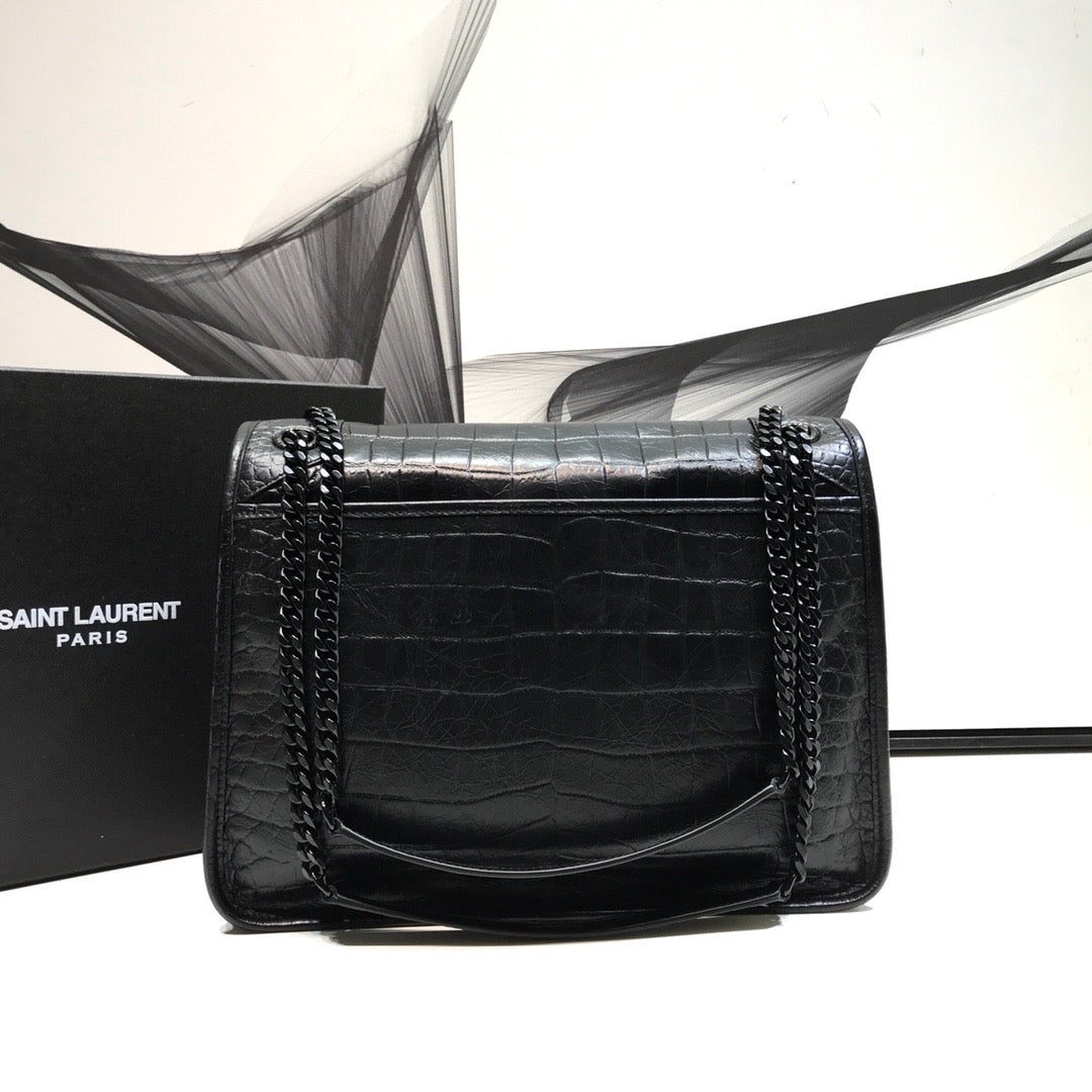 GLAMI Niki MeGLAMIum Chain BagIn-Embossed Black For Women 11in/28cm YSL 6331501K00U1000