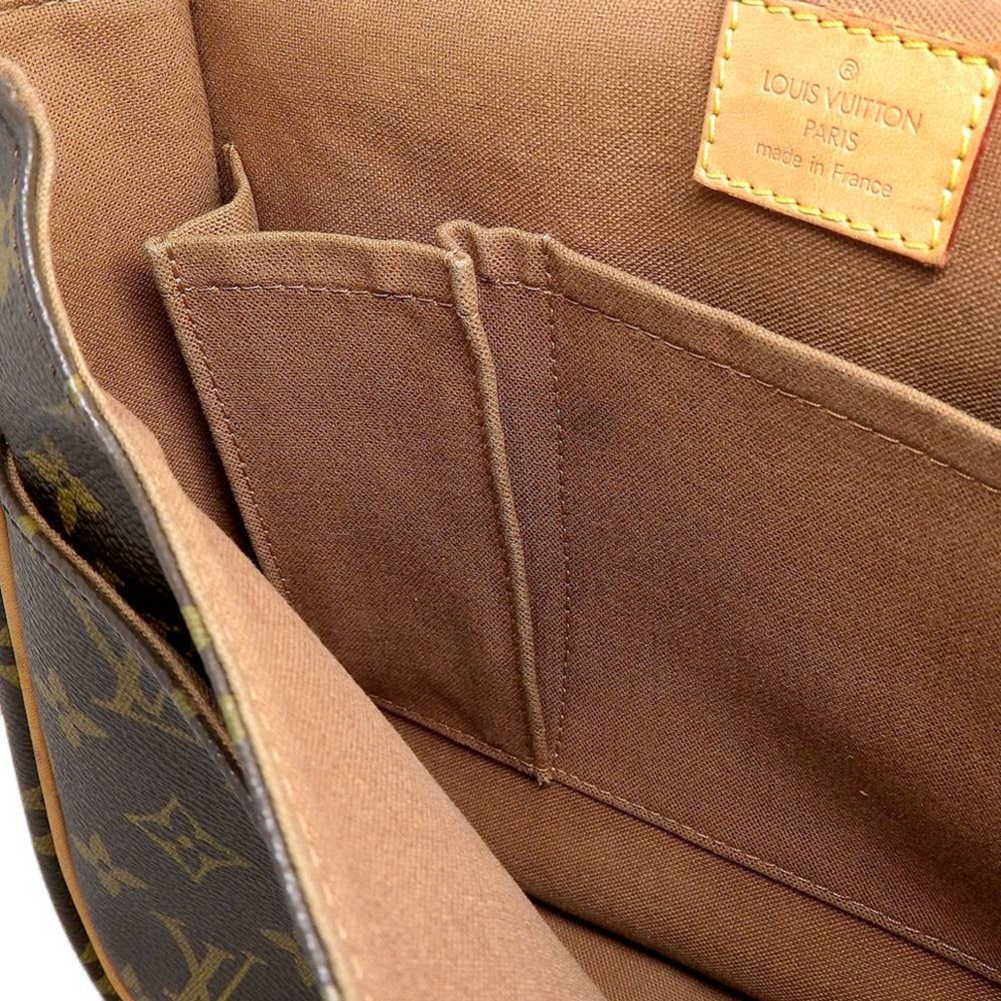 Louis Vuitton Bosphore Canvas Shoulder Bag ()